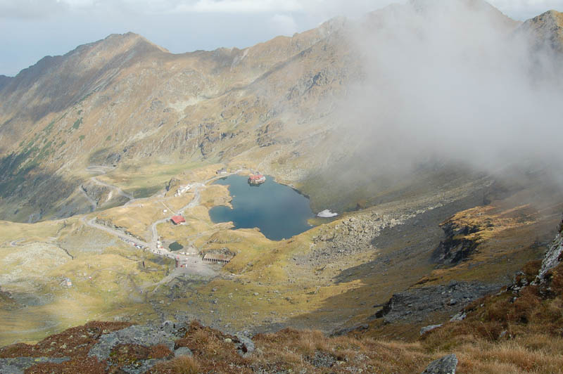 42_jezero_s_hotelem