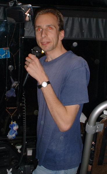 07_pirana_hovori